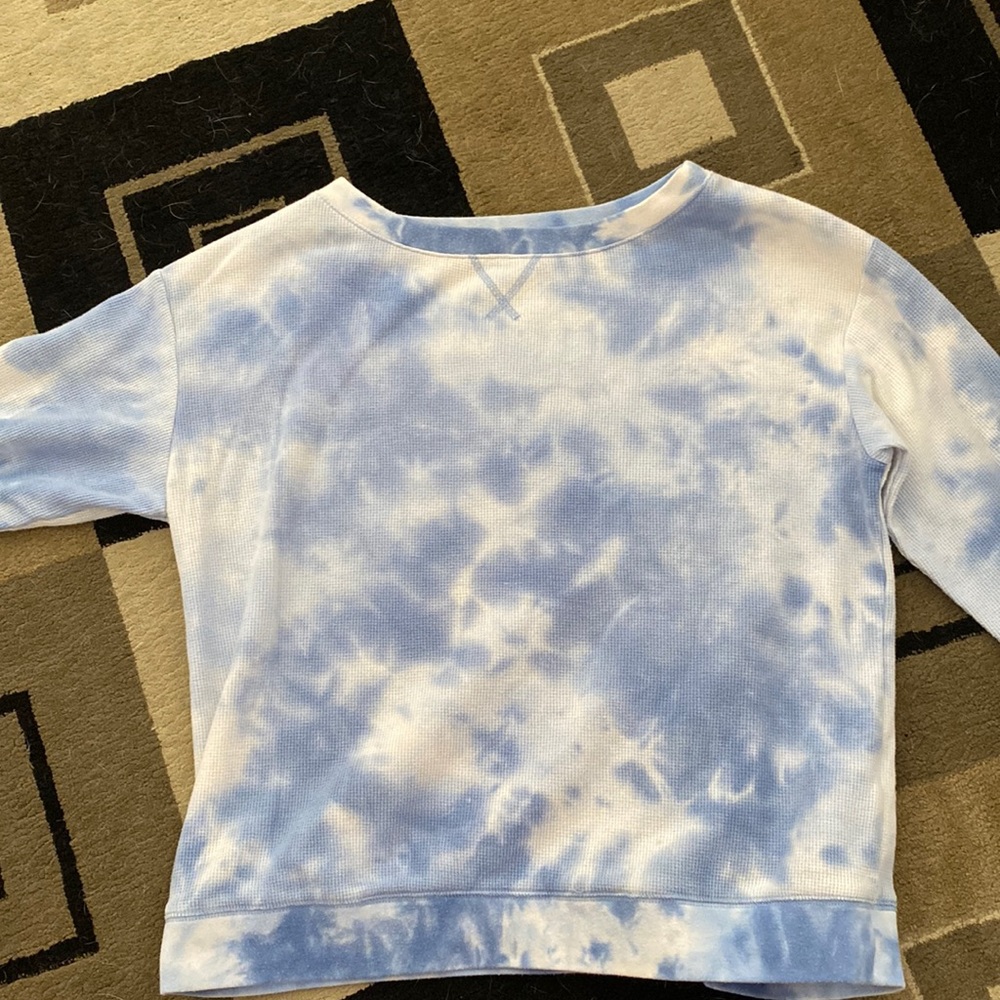 Tie dye long sleeved tee